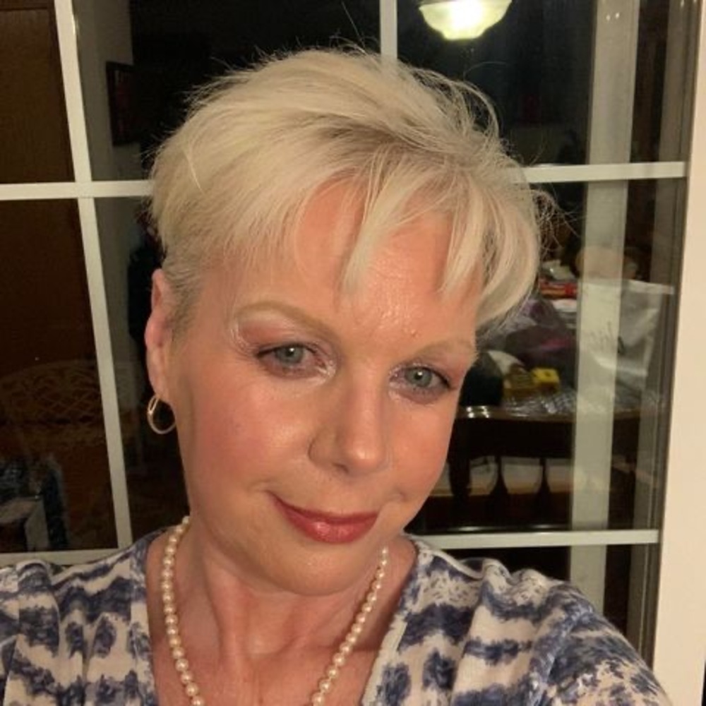 Meet your Posher, Suzy
